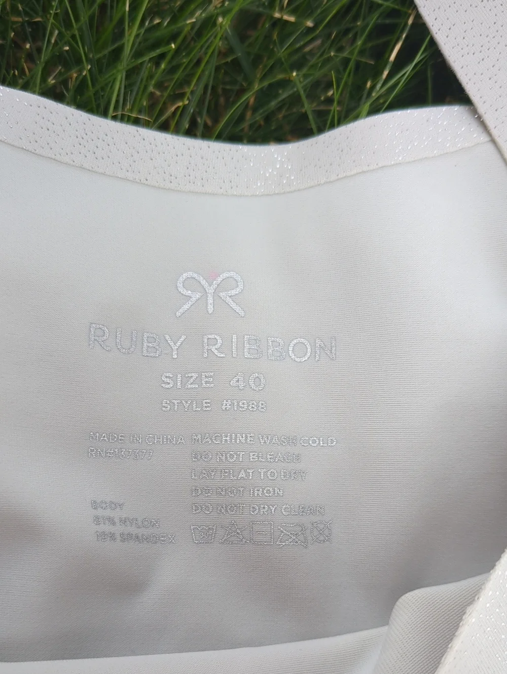 XL Ruby Ribbon Tank - Picture 2 of 6